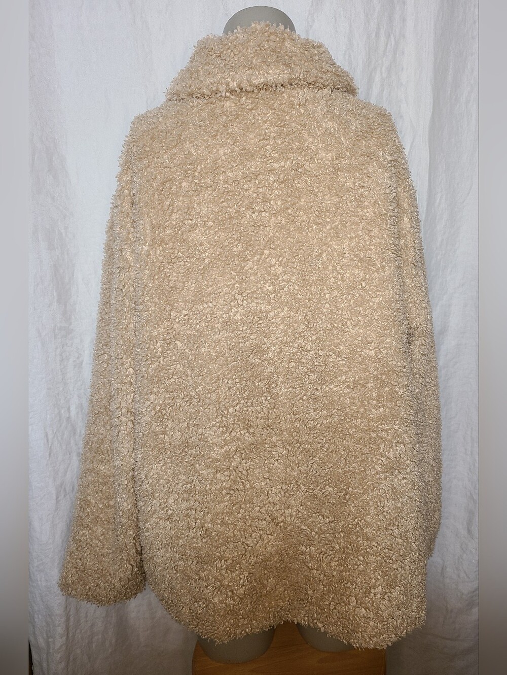 Steve Madden Plush Teddy Zip Jacket in Beige - Picture 4 of 6